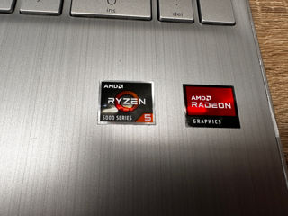 HP TouchScreen 15.6" Ryzen 5-5500U / Vega 8 / 16GB DDR4 / 256GB NVMe foto 5