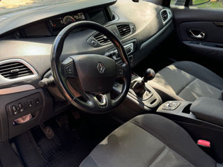 Renault Grand Scenic foto 5