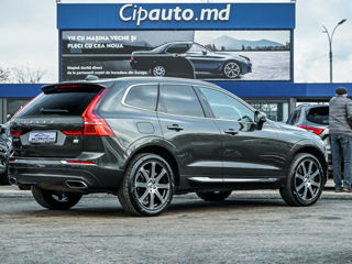 Volvo XC60 foto 2