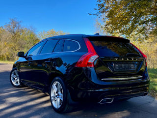 Volvo V60 foto 4