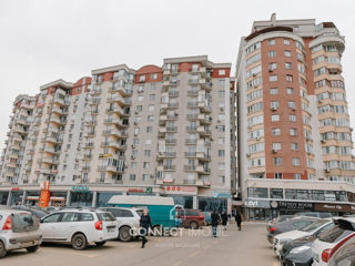 Apartament cu 3 camere, 113 m², Centru, Chișinău foto 14