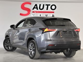 Lexus NX Series foto 4