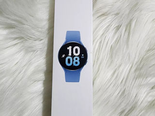 Samsung Galaxy Watch 5  44mm BT, 3500 lei nou