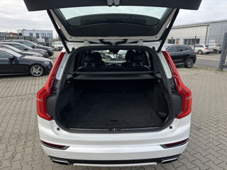 Volvo XC90 foto 9