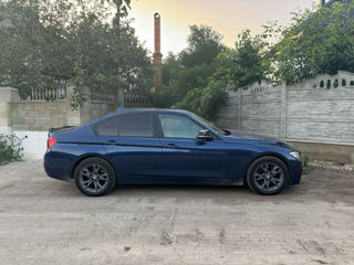 BMW 3 Series foto 6