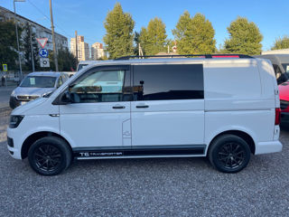 Volkswagen Transporter T-6 foto 5