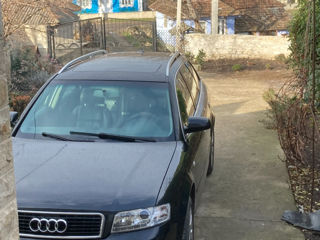 Audi A4 foto 1