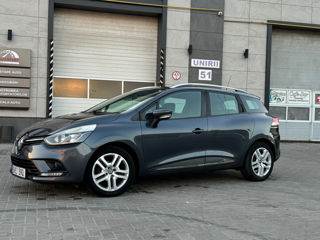 Renault Clio foto 1