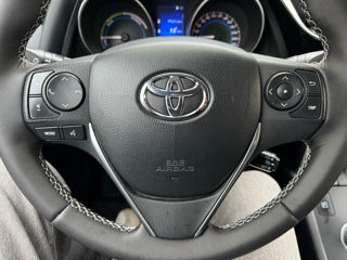 Toyota Auris foto 10