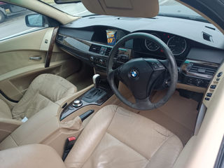 BMW 5 Series foto 4