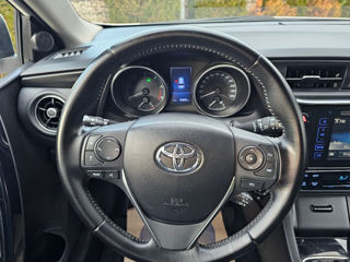 Toyota Auris foto 13