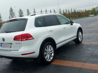 Volkswagen Touareg foto 10