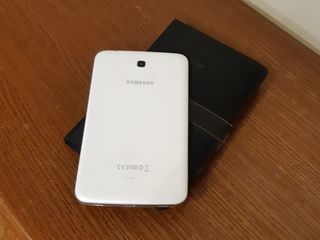 Samsung Galaxy Tab 3 7.0 foto 2