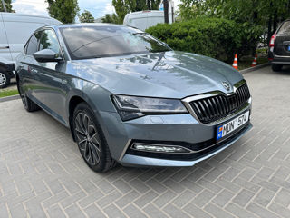 Skoda Superb foto 3