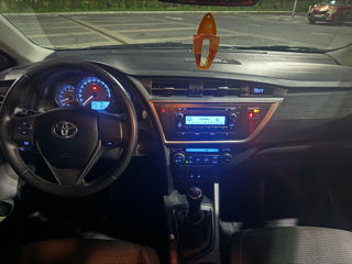 Toyota Auris foto 5