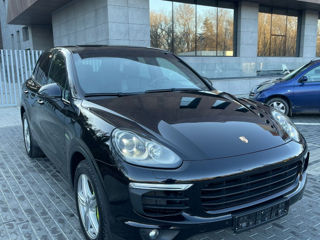 Porsche Cayenne foto 2