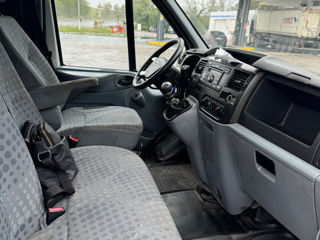 Ford Transit foto 8