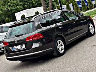 Volkswagen Passat foto 9