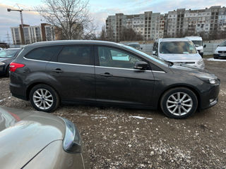 Ford Focus foto 5