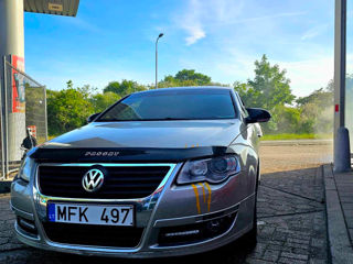 Volkswagen Passat foto 3