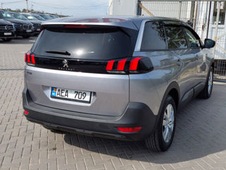 Peugeot 5008 foto 6