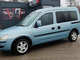 Opel Combo foto 8