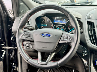 Ford Kuga foto 10