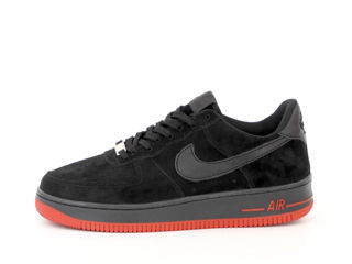 Nike Air Force 1 Low Suede Black/Red