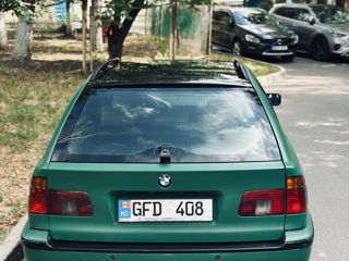 BMW 5 Series foto 2