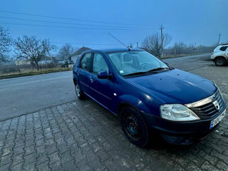 Dacia Logan foto 3