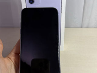 Iphone 11 purple foto 3