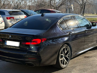 BMW 5 Series foto 6