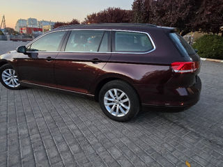 Volkswagen Passat foto 6