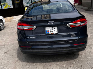 Ford Fusion foto 7