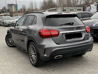 Mercedes GLA foto 5