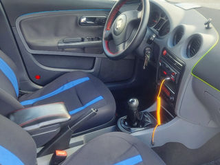 Seat Ibiza foto 2