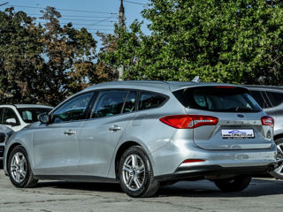 Ford Focus foto 2