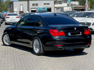 BMW 7 Series foto 4