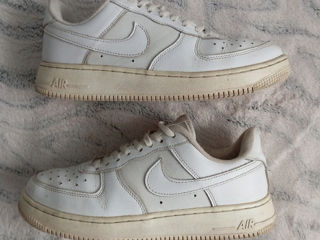 Vând Air Force 1 White