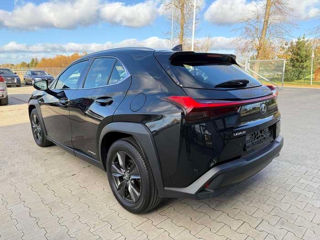 Lexus UX foto 6