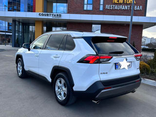 Toyota Rav 4 foto 3