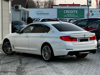 BMW 5 Series foto 5