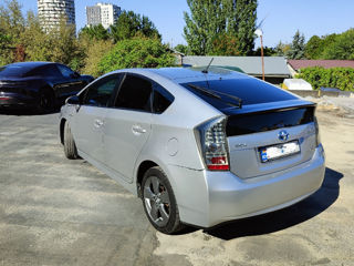 Toyota Prius foto 2