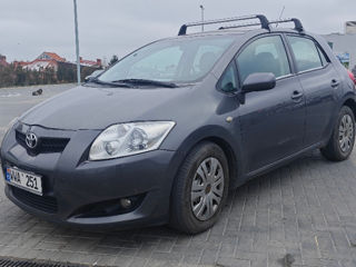 Toyota Auris foto 2