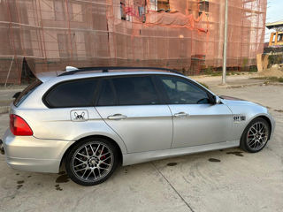 BMW 3 Series foto 3