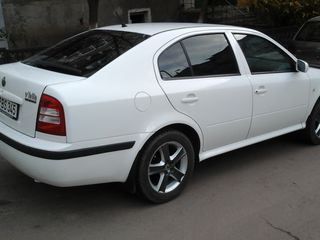 Skoda Octavia foto 4