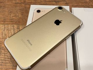 Apple iPhone 7 32gb - 2600 lei foto 4