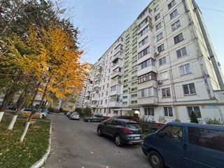 Apartament cu 3 camere, 70 m², Buiucani, Chișinău foto 12