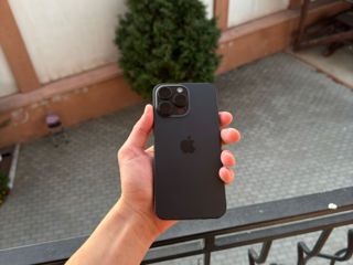 iPhone 15 Pro Max Black Titanium 256 Gb foto 8