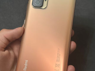 Продам телефон Xiaomi Redmi Note 10 Pro 6/128 GB foto 2